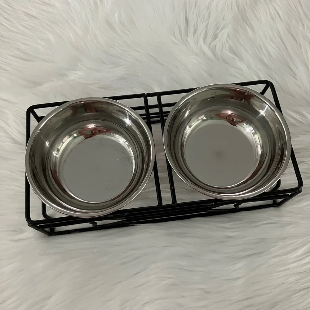 Small Dog Feeding Station